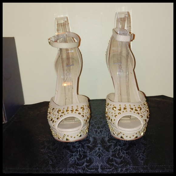 Aldo Cream & Gold Peep-toe Platforms w Ankle Strap - Picture 3 of 9